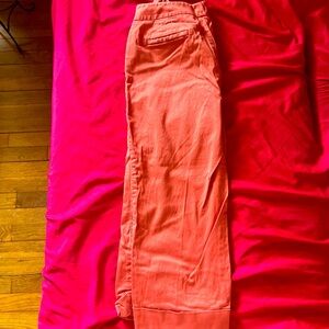 ANN TAYLOR CAPRI SIZE 6